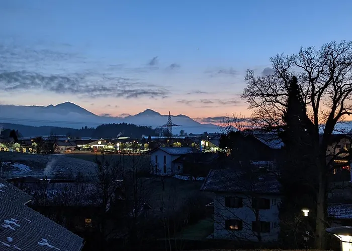 Suedfluegel Im Chiemgau